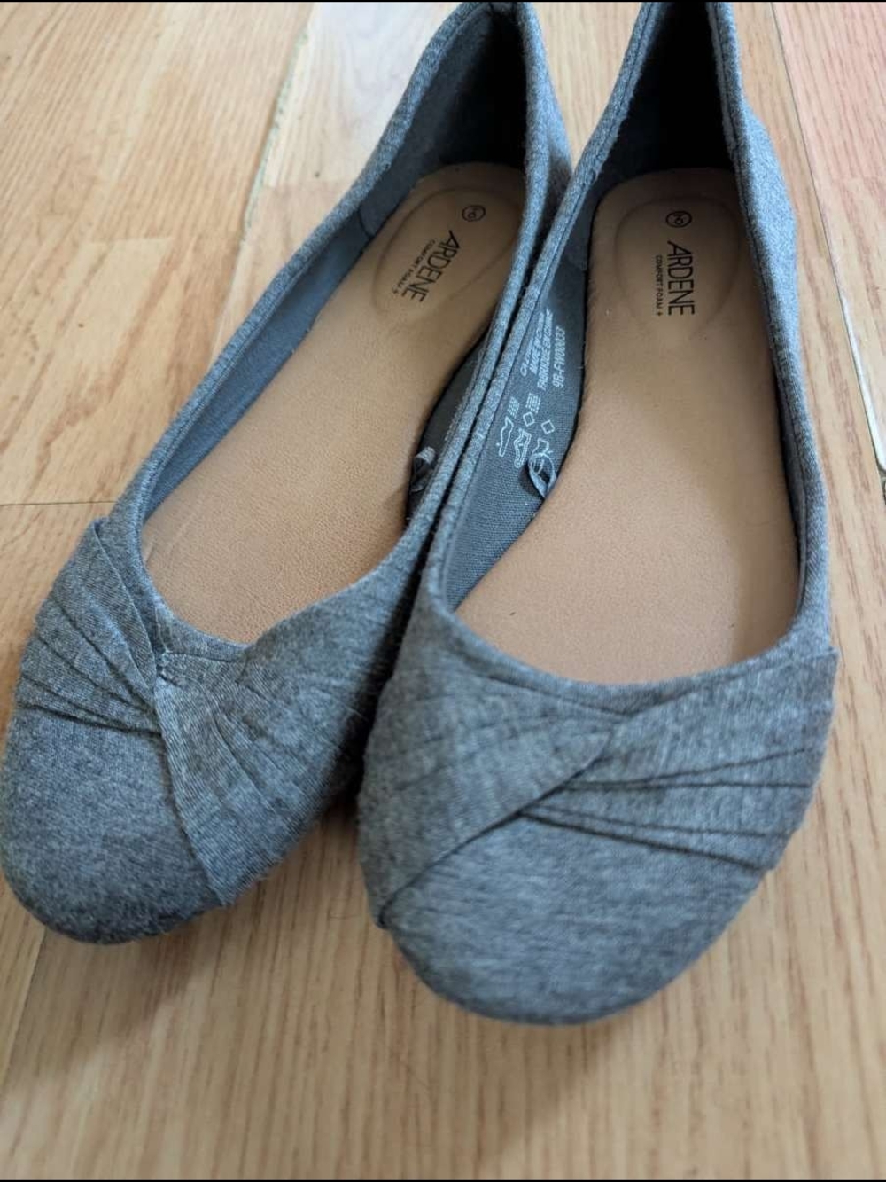 Ardene Heathered Grey Knit Twist Ballet Flats